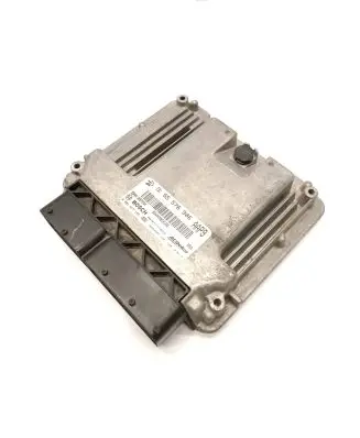 Opel Insignia A Engine control unit/module 55576906 0281017105 55575349