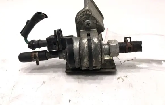Toyota Auris 150 Webasto circulation pump for autonomous heater 