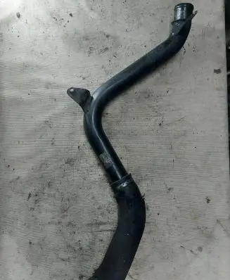 Ford Galaxy Intercooler hose/pipe B6330305