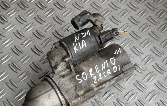 KIA Sorento Starter motor 361002F000 8000269