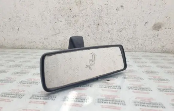 Volkswagen Fox Rear view mirror (interior) 012038