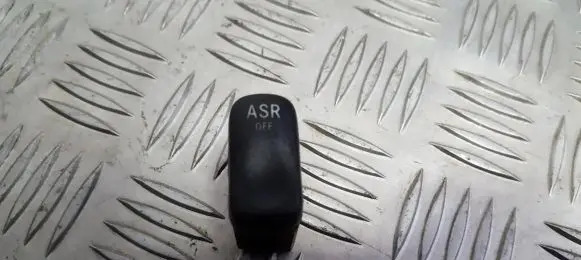 Traction control (ASR) switch