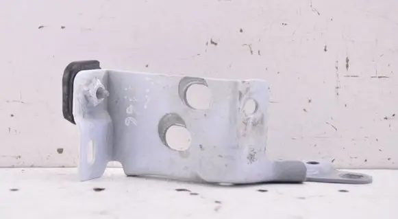 Dacia Sandero III Fender mounting bracket 260922286R