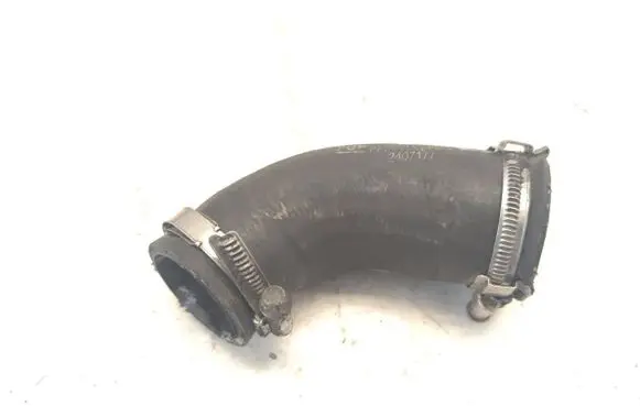 Opel Vectra C Intercooler hose/pipe 55352736 2407177