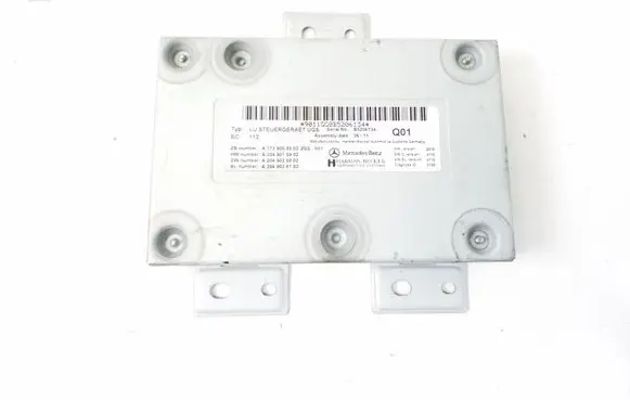 Mercedes-Benz C W204 Head unit multimedia control A1729009302