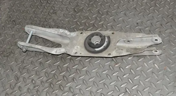 Mercedes-Benz CLA C117 X117 W117 Rear upper control arm/wishbone A2463520202
