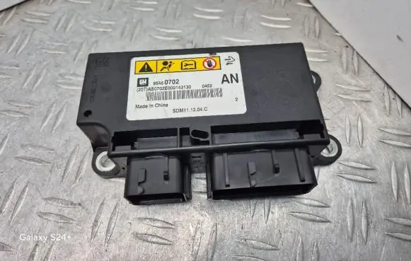 Opel Antara Airbag control unit/module 95460702
