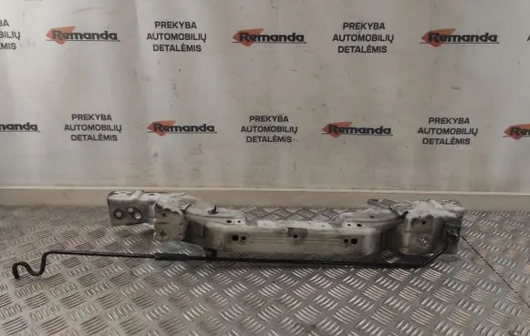 Top upper radiator support slam panel