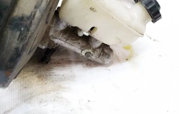 KIA Sorento Master brake cylinder