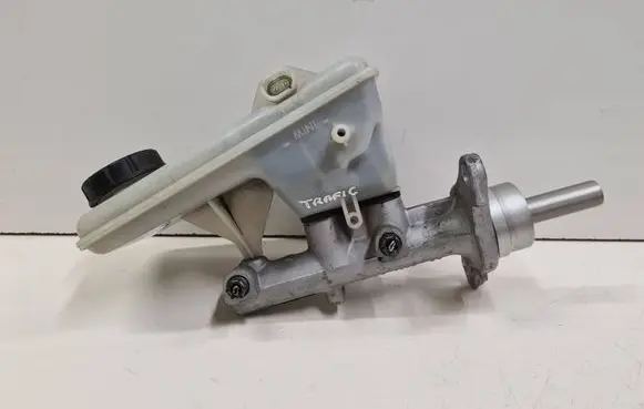 Renault Trafic II (X83) Master brake cylinder 32067008C