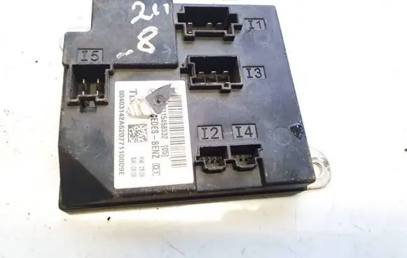 Mercedes-Benz CLS C219 Comfort/convenience module 2115458532