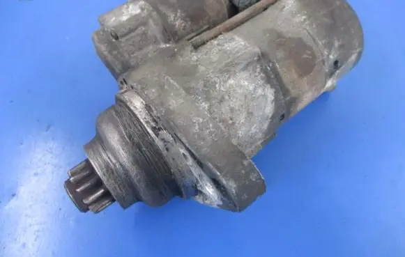 Skoda Fabia Mk2 (5J) Starter motor