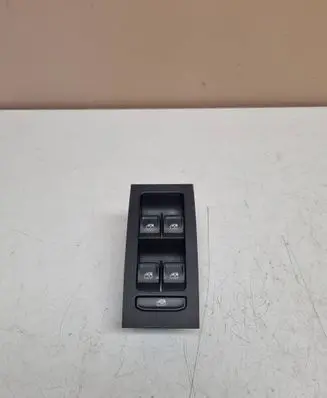 Skoda Octavia Mk3 (5E) Electric window control switch 5E0867171F