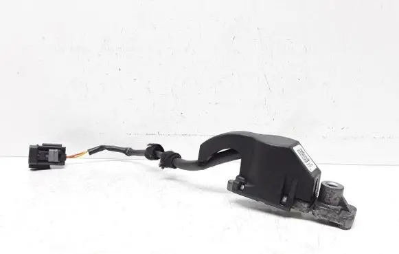 Volvo V40 Airbag deployment crash/impact sensor P31305432