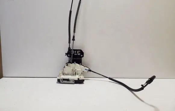 Jeep Cherokee Rear door lock 04589918AD