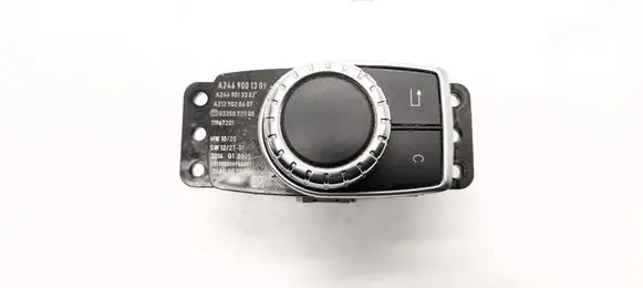 Mercedes-Benz CLA C117 X117 W117 Head unit multimedia control A2469001309