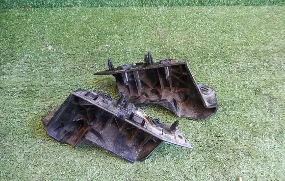 Ford Focus Front bumper cross member