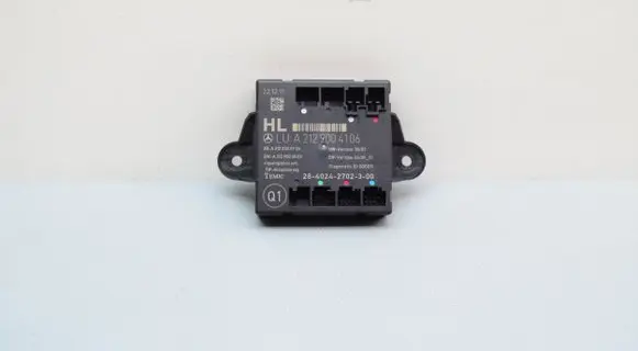 Mercedes-Benz C W204 Door control unit/module A2129004106