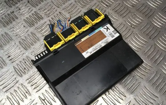 Ford Focus Comfort/convenience module 1S7T15K600KE 5WK48743F 2152001