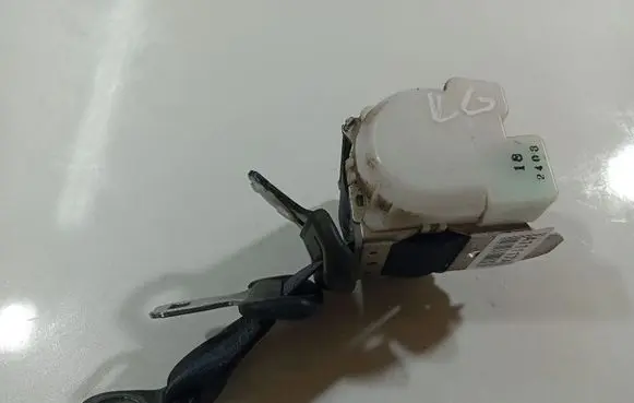 Toyota Aygo AB10 Rear seatbelt 7P2200