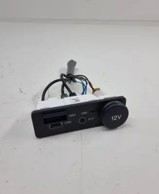 Jaguar F-Pace USB socket connector Jx6319c166ea