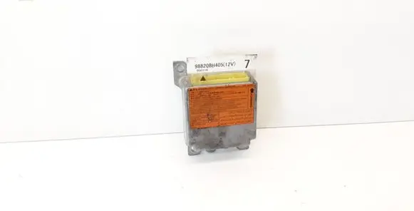Nissan X-Trail T30 Airbag control unit/module 988208H405