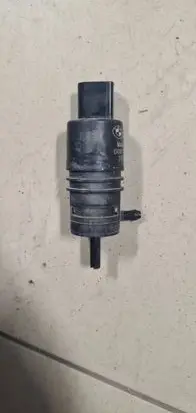 BMW 3 E46 Windscreen/windshield washer pump 8362154