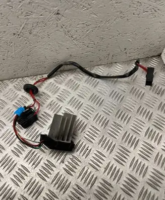 Saab 9-5 Heater blower motor/fan resistor