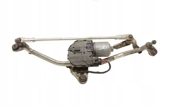 Volkswagen PASSAT B8 Front wiper linkage and motor 3G1955023C
