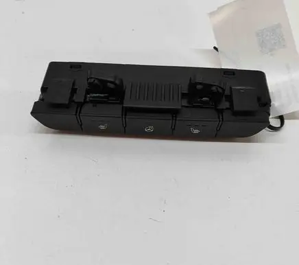 KIA Sportage Seat heating switch 93320P1600