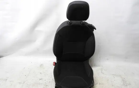 Citroen DS3 Front driver seat w457dgghhjj
