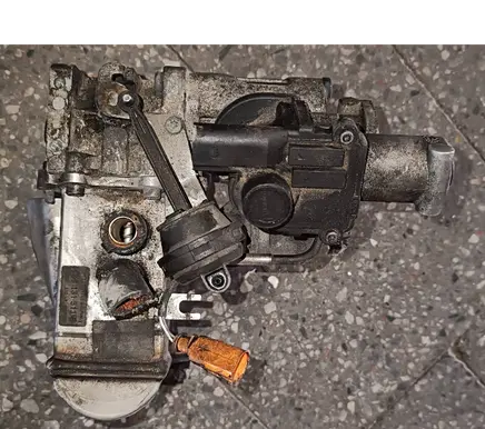 Audi A4 S4 B8 8K EGR valve cooler 059131511g