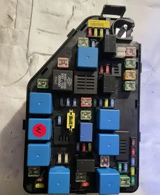 SsangYong Korando Fuse box set 34EA075