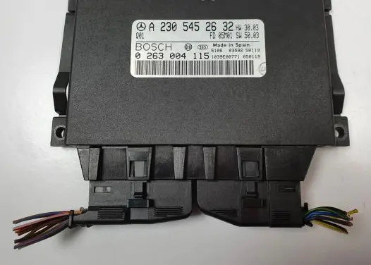 Mercedes-Benz SL R230 Parking PDC control unit/module A2305452632