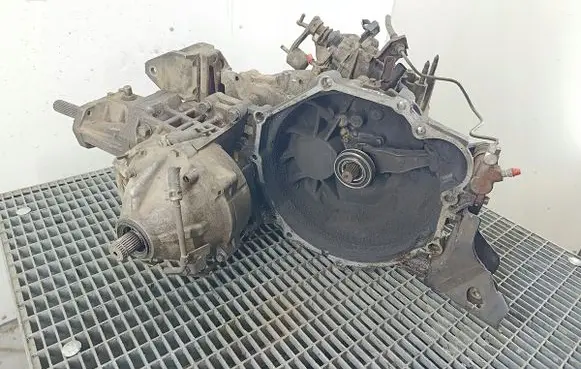 Mitsubishi Outlander Manual 5 speed gearbox W5M421Z4B2