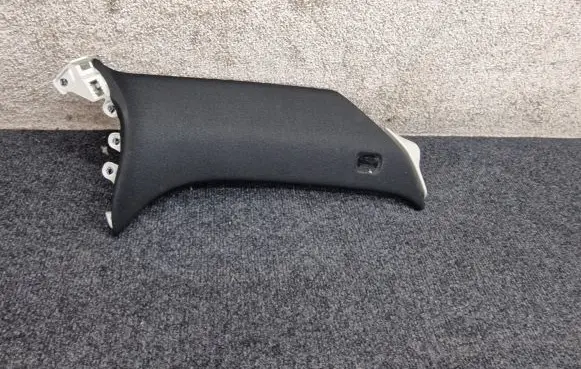 Mercedes-Benz GLC X253 C253 (C) pillar trim A2536905703