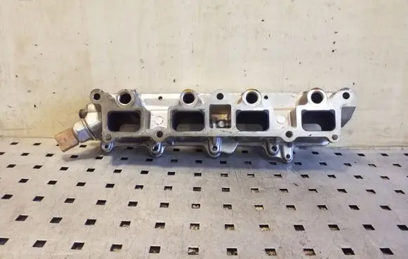 Volkswagen Golf Plus Fuel main line pipe 03C906051H