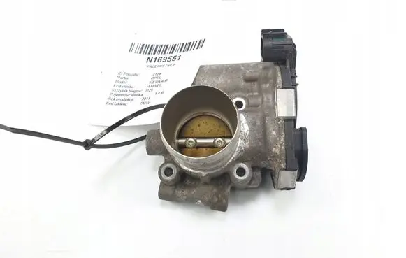 Opel Meriva B Throttle body valve 55565489