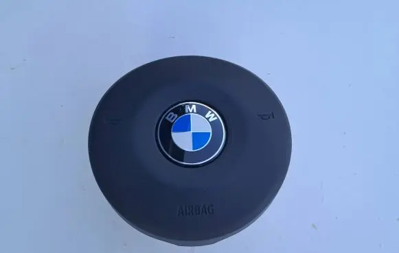BMW 2 F46 Steering wheel airbag 33784579704 0589D1000278 307583399N77