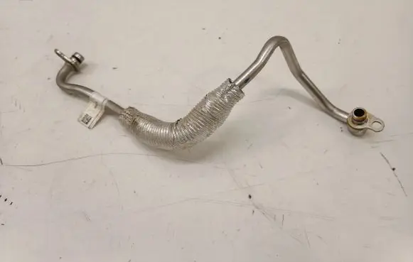 BMW 5 G30 G31 Turbo turbocharger oiling pipe/hose 8629969