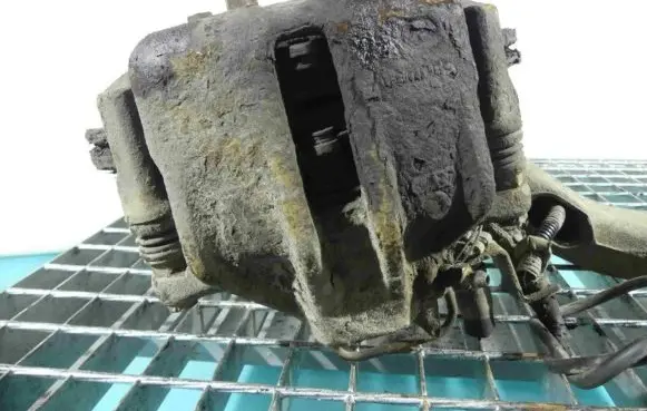 Volkswagen PASSAT B5.5 Front brake caliper IMPRK1312912
