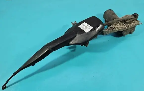 Mercedes-Benz E W124 Front wiper linkage 0390241425 IMPRK1538080
