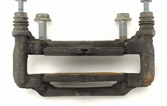 Mercedes-Benz C W205 Front Brake Caliper Pad/Carrier 50086 20260417HCR1346 50086B