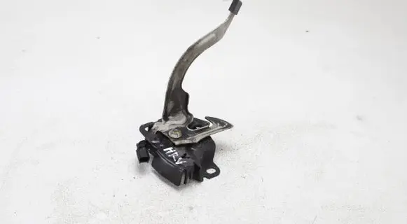 Honda HR-V Engine bonnet/hood lock/catch
