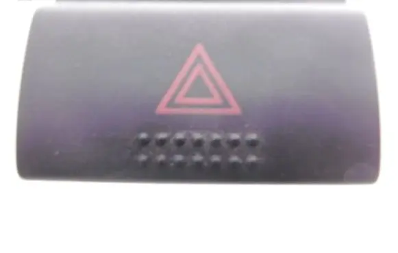 Toyota Avensis T220 Hazard light switch