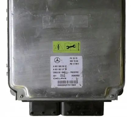 Mercedes-Benz E W212 Engine control unit/module A6519005901 A6519013701