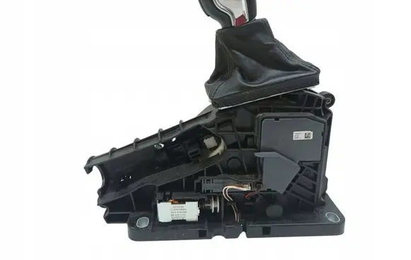 Volvo V60 Gear shifter/selector 32240020