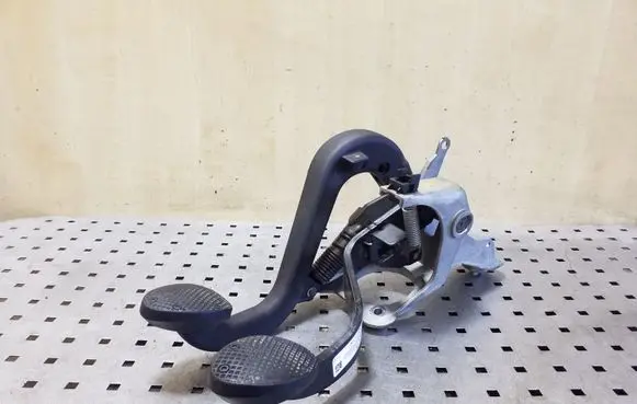 Mini Cooper Countryman R60 Pedal assembly 35316772402 6772402 C4000206SE