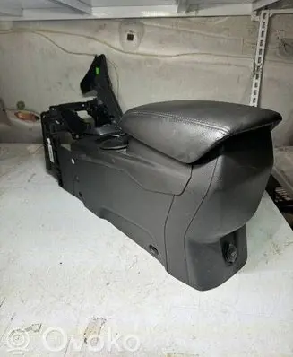 Ford Focus Center console SD0526102436801