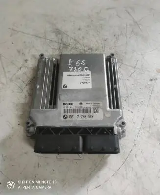 BMW 7 E65 E66 Engine control unit/module 0281011886 7798427 7798506